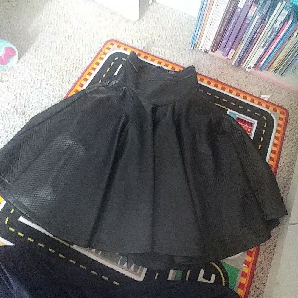 Gracia vegan leather Circle Skirt